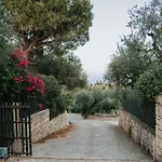 Οrama - 5 Stone View Houses Close To The Castle At Bohali Hill